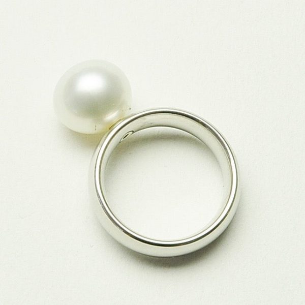 White South Sea Pearl on Cobalt Chrome Band Discount